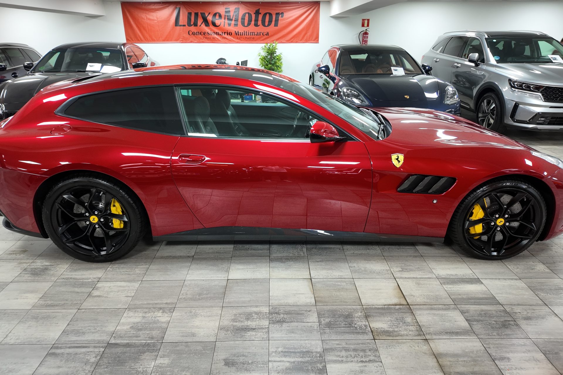 Ferrari GTC4Lusso