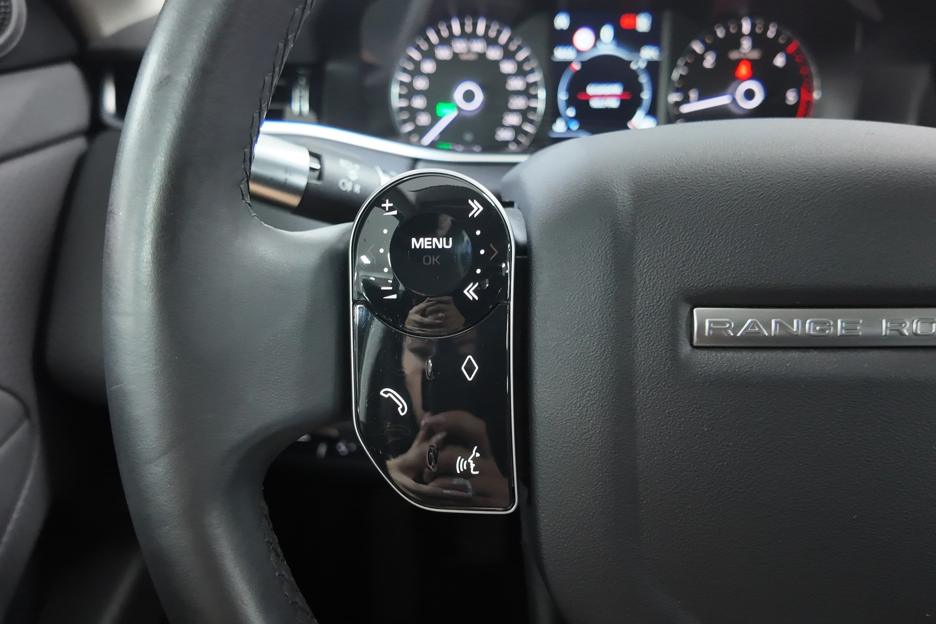 Land-Rover Range Rover Evoque
