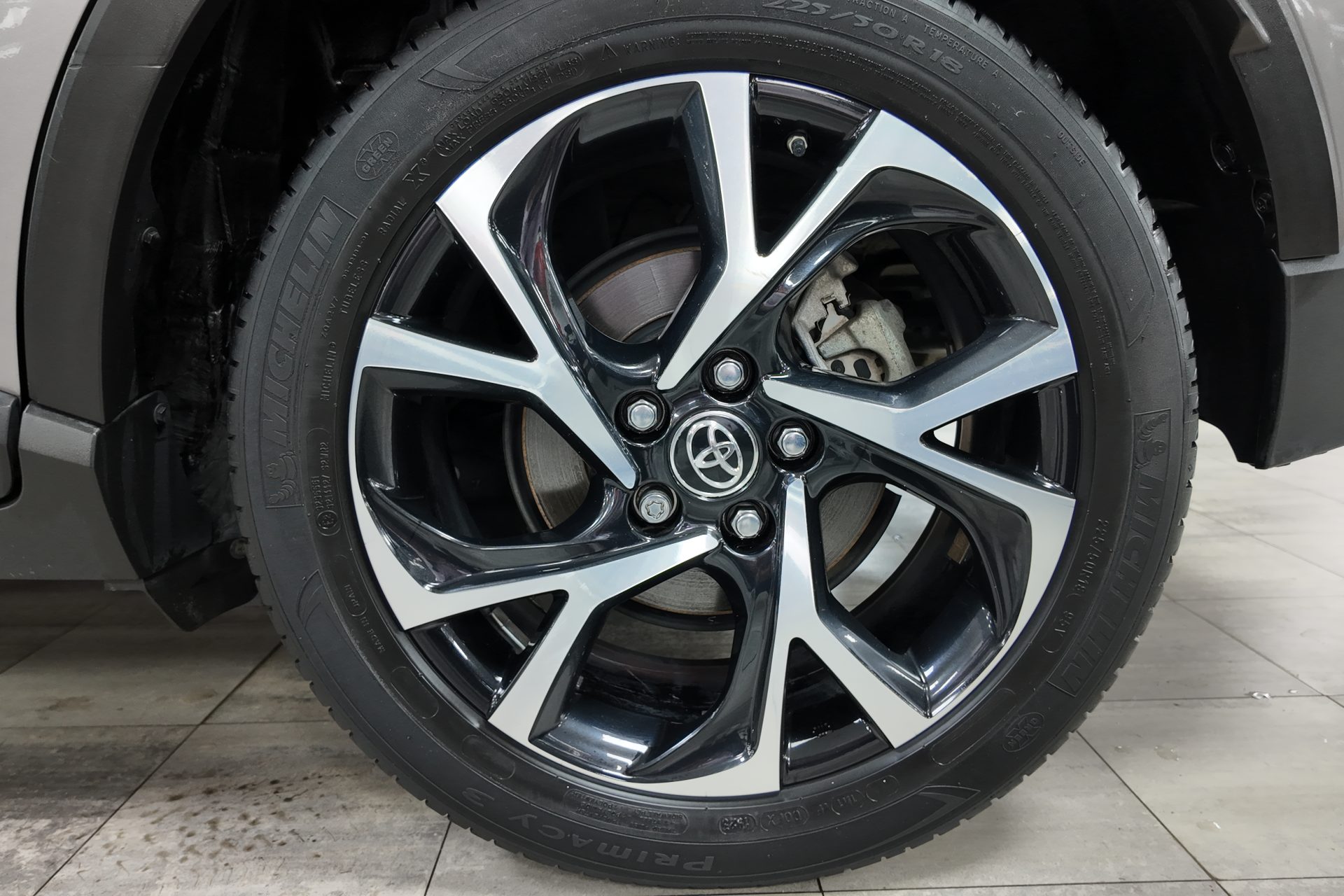 Toyota CHR