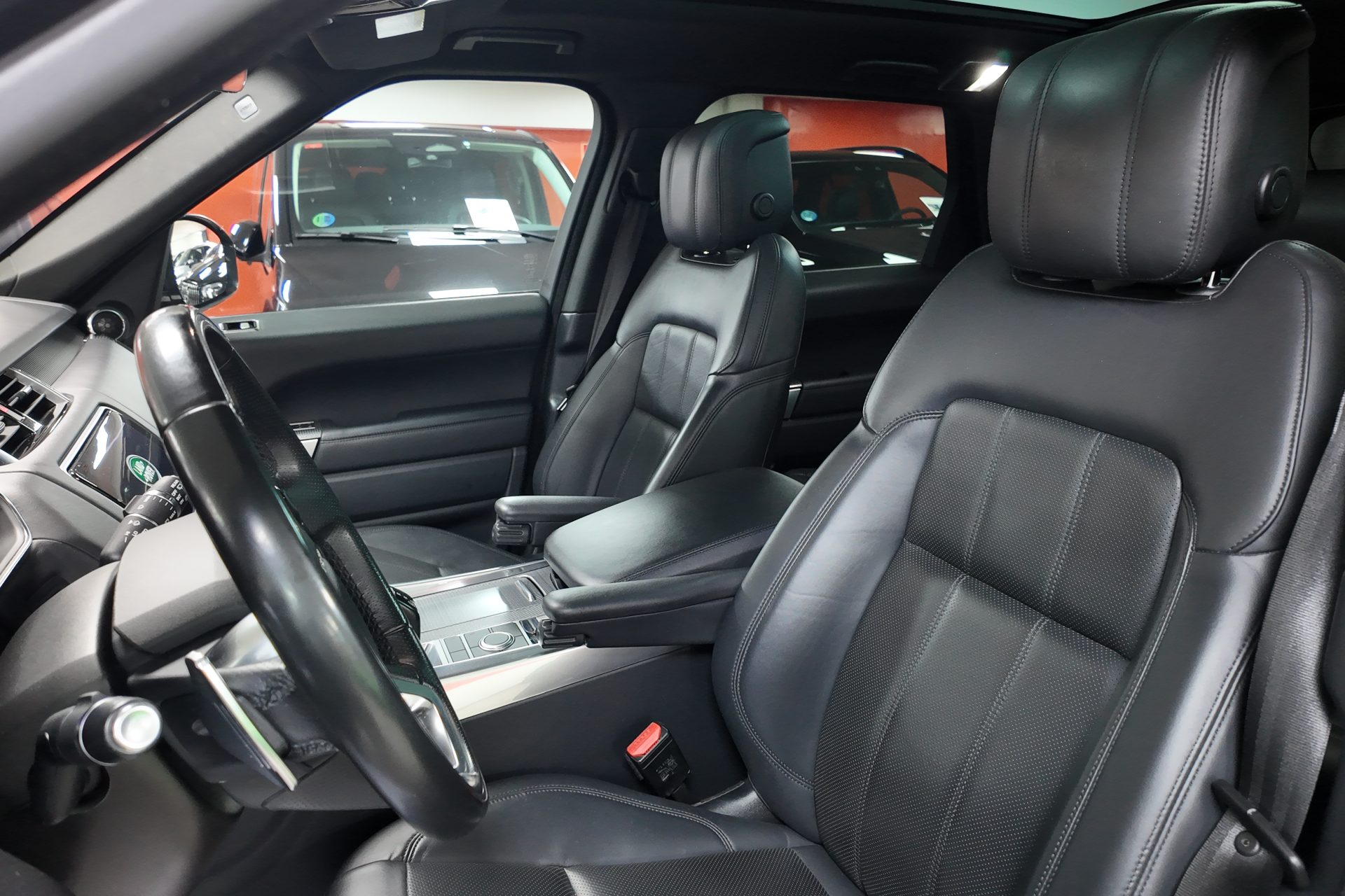 Land-Rover Range Rover Sport