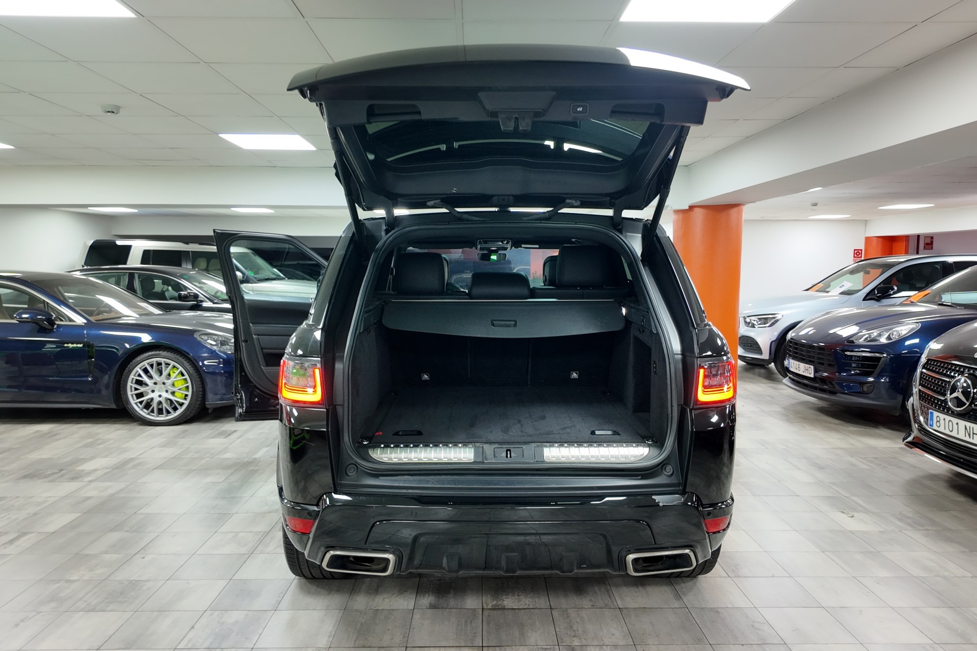 Land-Rover Range Rover Sport